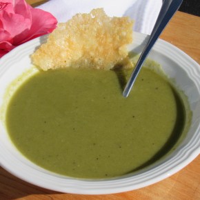 Lemon and Thyme Asparagus&nbsp;Soup